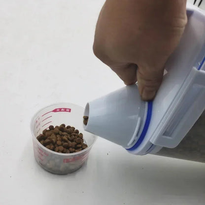 Balde Hermético para Ração Pet com Copo Medidor – 1,5kg / 2kg